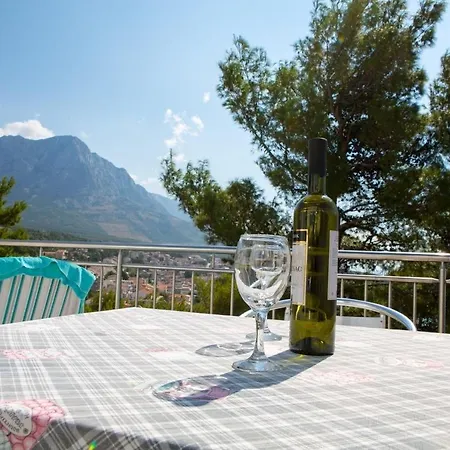 Bravo - 100 M From Beach Apartament