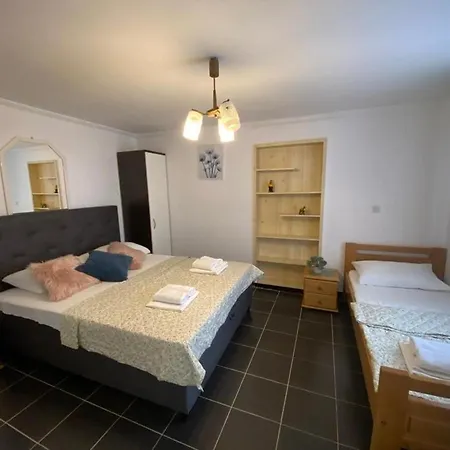 Apartament Bravo - 100 M From Beach Baška Voda