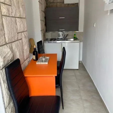 Apartament Bravo - 100 M From Beach